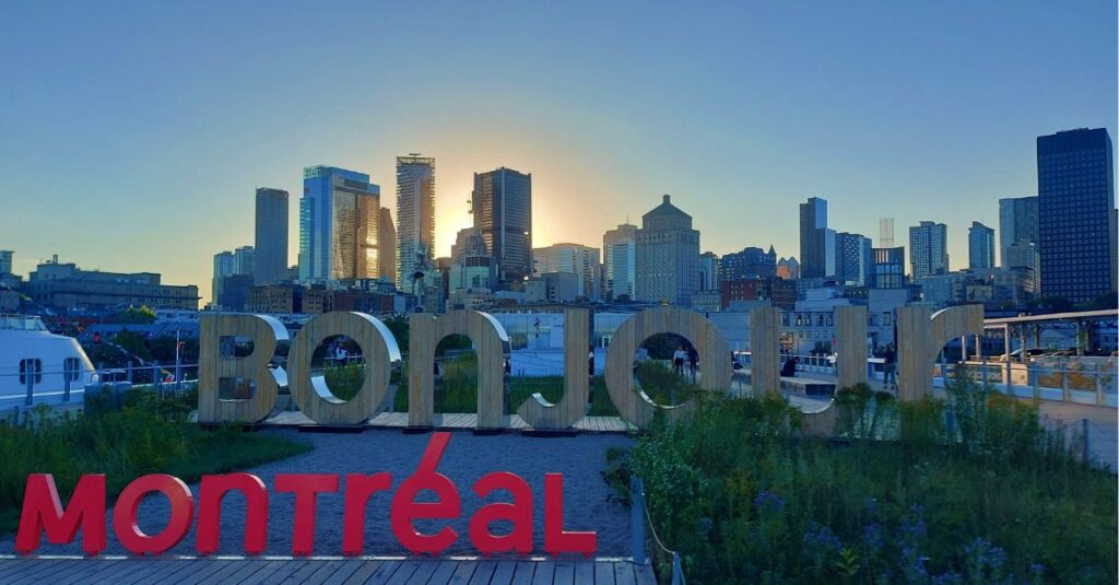 Your Guide to Moving to Canada with a Job Offer